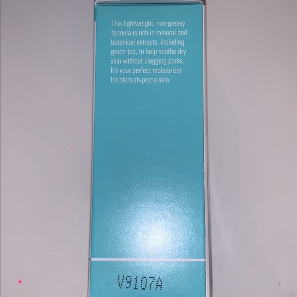 Proactiv Green Tea Moistrizer - Picture 2 of 3